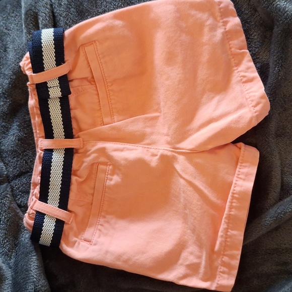 Shorts - Picture 3 of 3